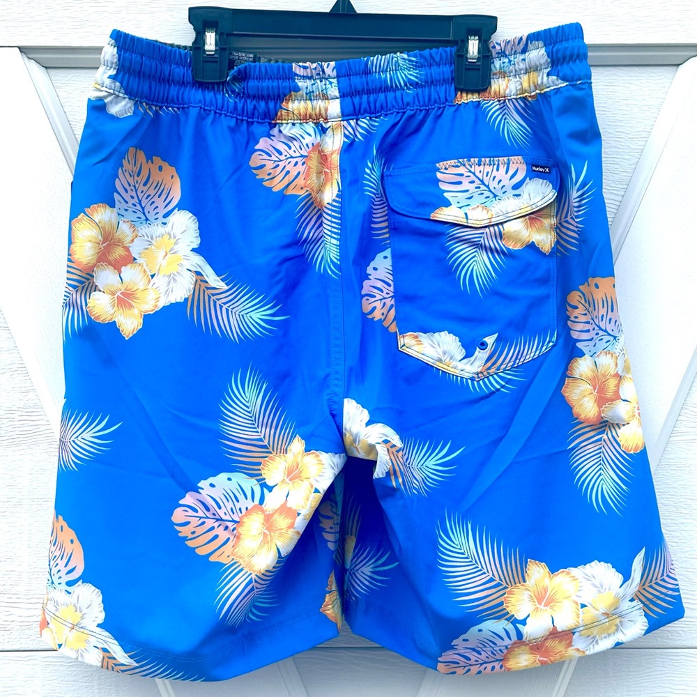 🔥 Closet Clearout!🔥 Hurley Chicama Santiago Volley Swim Shorts - Picture 2 of 2